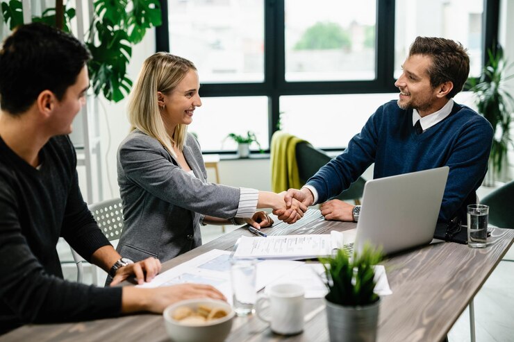 How to Choose the Right Insurance for Your Small Business | Expert Tips